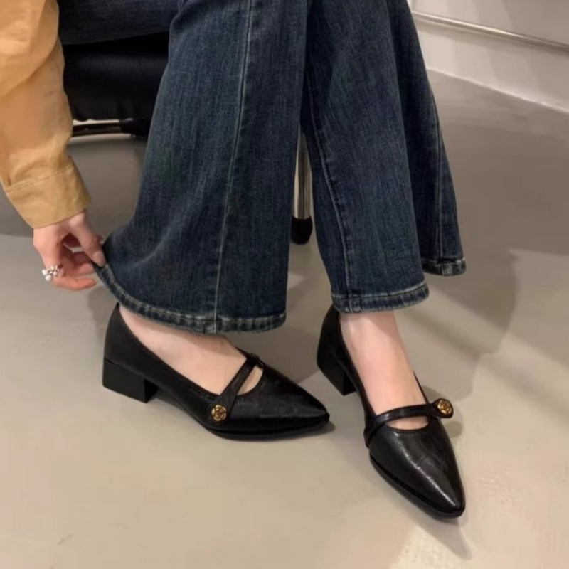 Leatherwork In French - Sapatos Mary Jane Salto Grosso Vintage