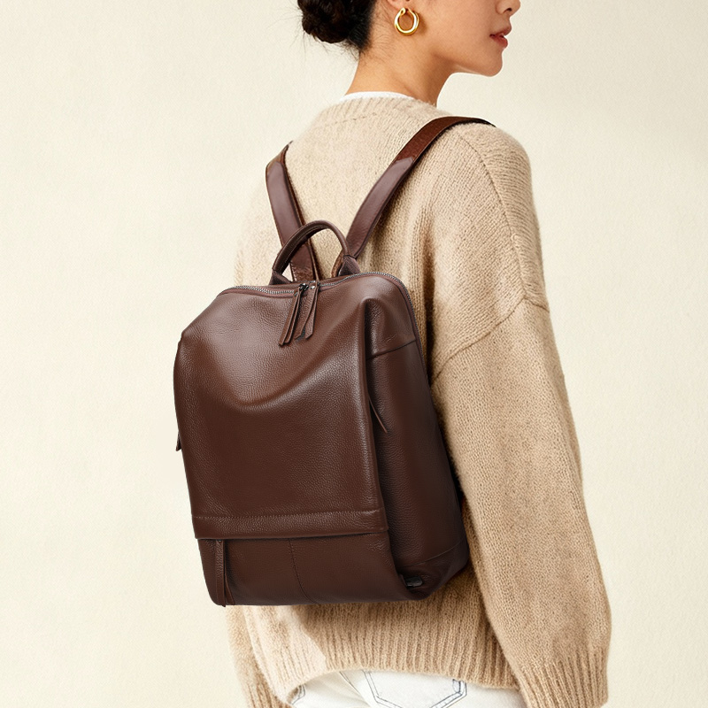 Mochila Feminina Aidrani de Co - Leatherwork Bag avaliação e preço