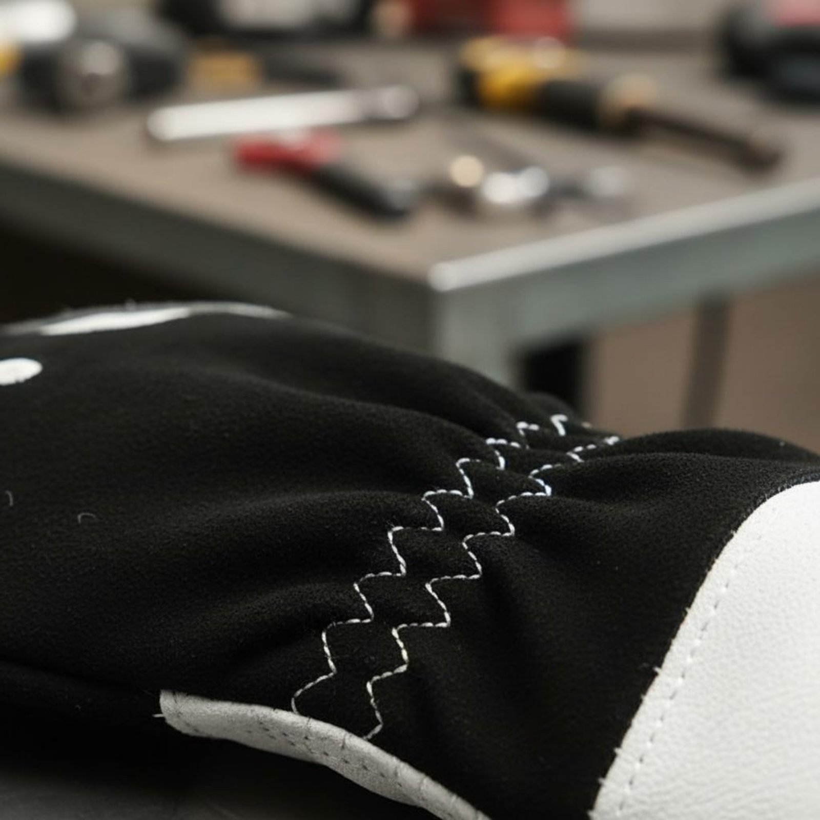 Luvas de Metalurgia TIG com De - Leather Workshop avaliação e preço